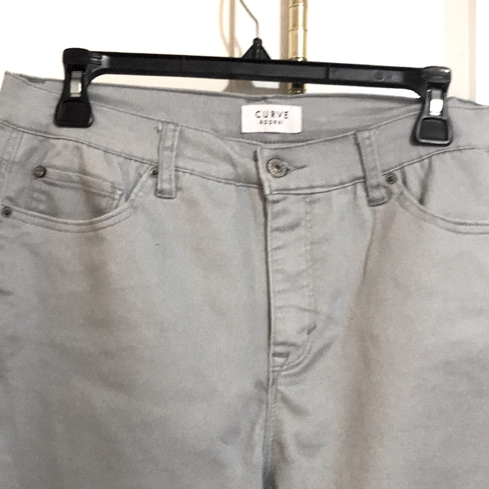NWOT Curve Appeal Heather Gray Straight Leg soft and strech. Button Zip closure. - Picture 3 of 5